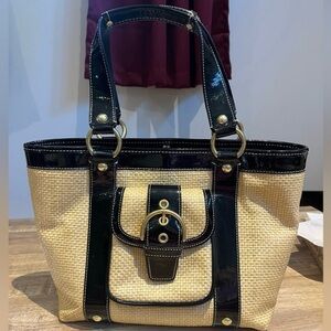 Coach EUC Princess Street Raffia and Patent Leather Legacy Tote Bag